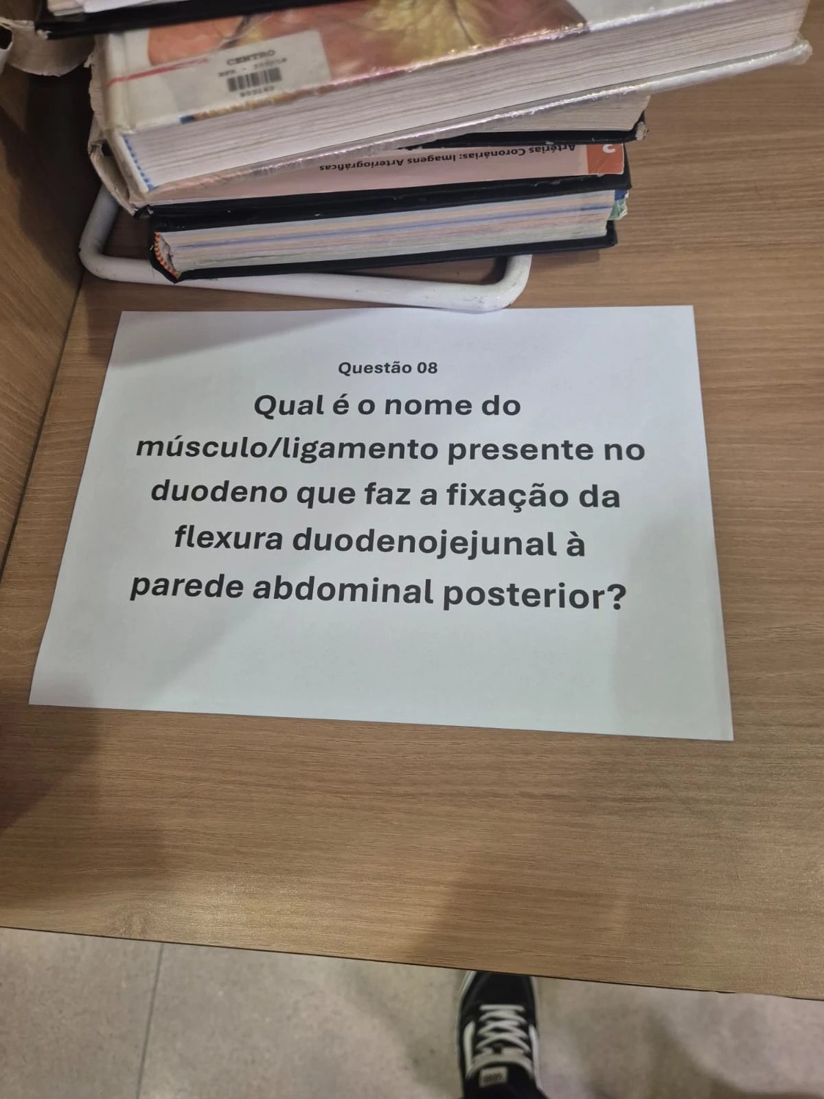 q8